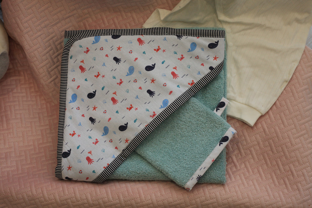 Cape de bain & gant de toilette